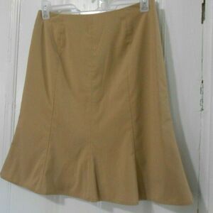 Covington Tan Flared Skirt Size 8? 30” Waist 23” Length Fully Lined Career